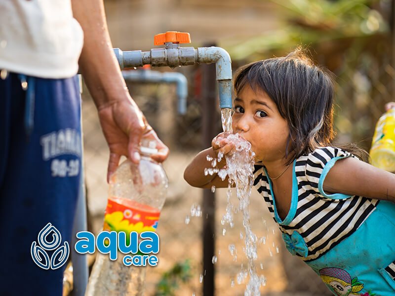 Dùng Aquatabs 67mg để khử khuẩn nước ở vùng lũ